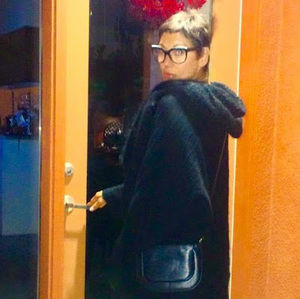 Meet your Posher, Shirl